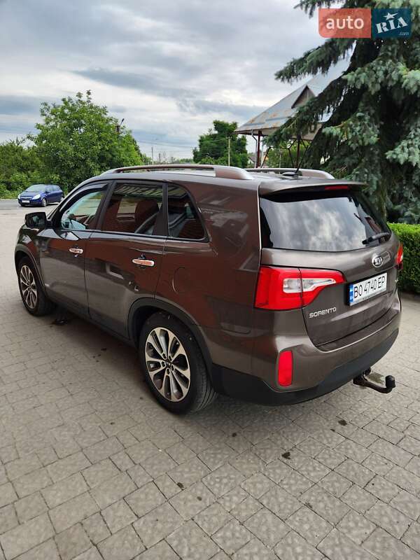 Внедорожник / Кроссовер Kia Sorento 2013 в Кременце