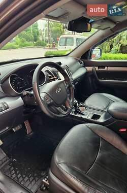 Внедорожник / Кроссовер Kia Sorento 2013 в 