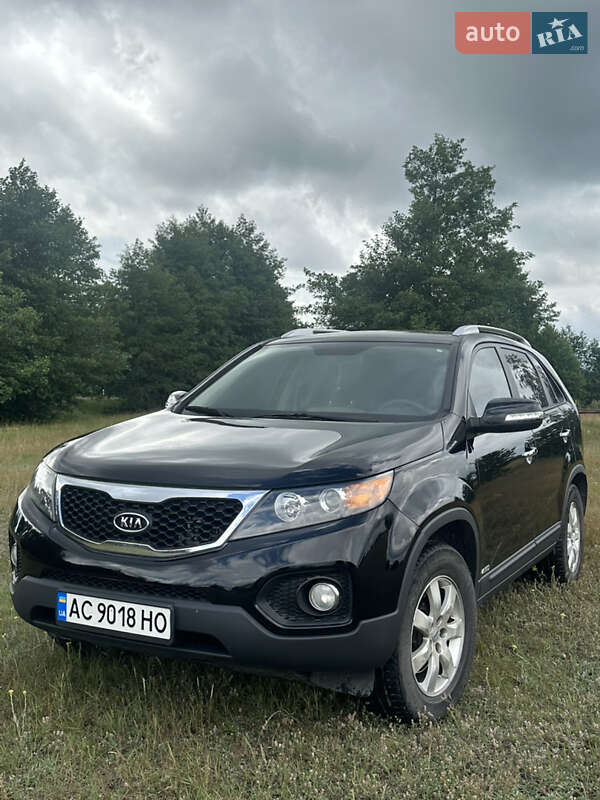 Внедорожник / Кроссовер Kia Sorento 2009 в 