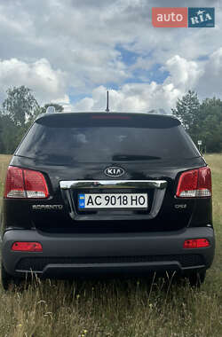 Внедорожник / Кроссовер Kia Sorento 2009 в 