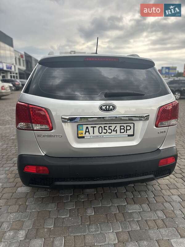 Внедорожник / Кроссовер Kia Sorento 2012 в Городенке