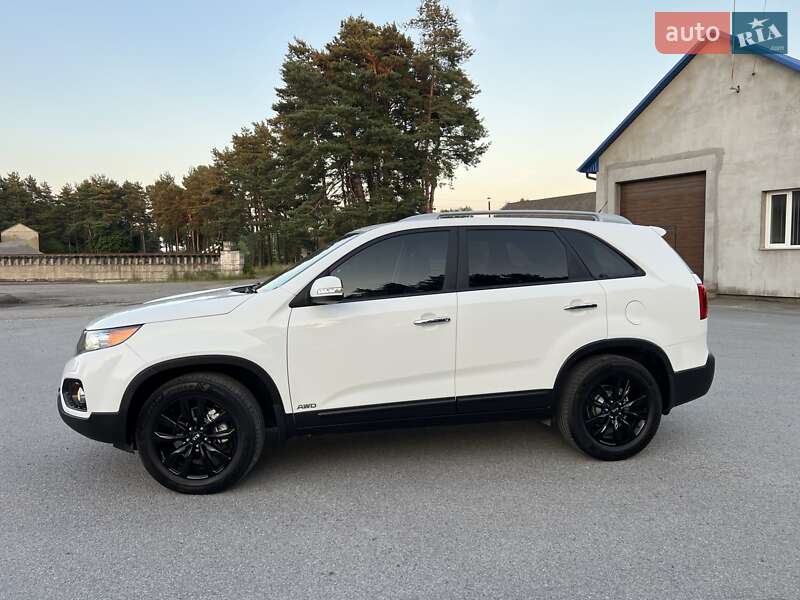 Внедорожник / Кроссовер Kia Sorento 2011 в Радивилове