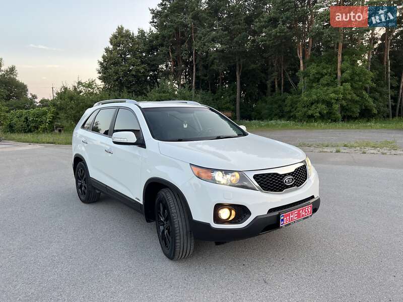 Внедорожник / Кроссовер Kia Sorento 2011 в Радивилове