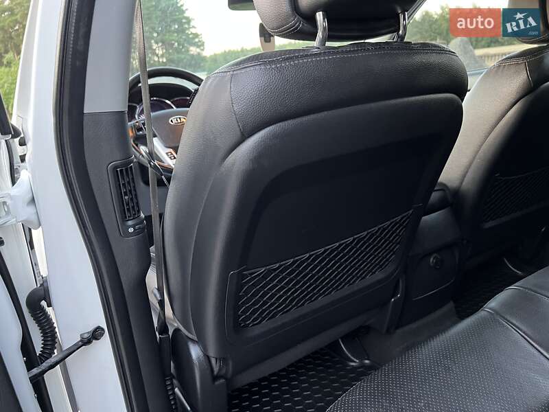 Внедорожник / Кроссовер Kia Sorento 2011 в Радивилове