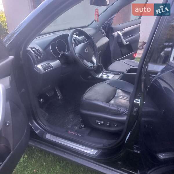 Внедорожник / Кроссовер Kia Sorento 2010 в Тлумаче