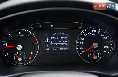 Внедорожник / Кроссовер Kia Sorento 2015 в 
