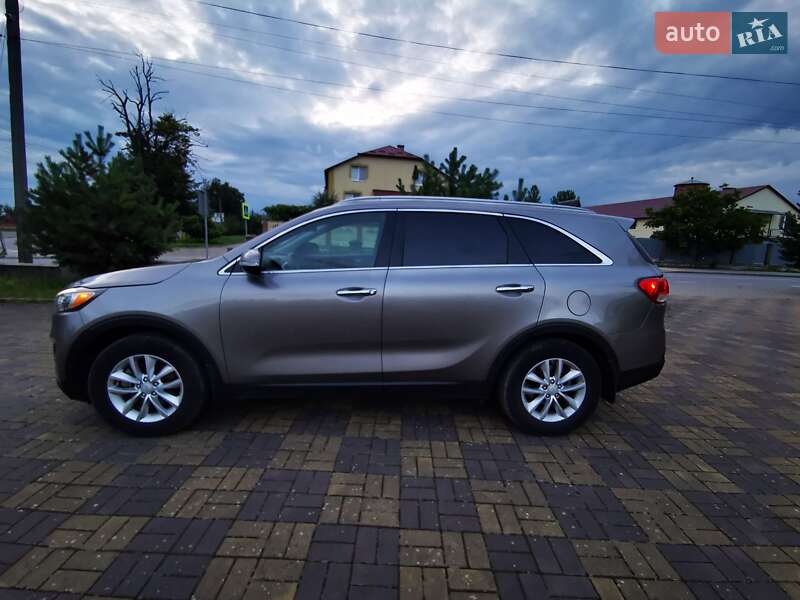 Внедорожник / Кроссовер Kia Sorento 2015 в Самборе