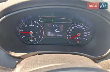 Внедорожник / Кроссовер Kia Sorento 2018 в 