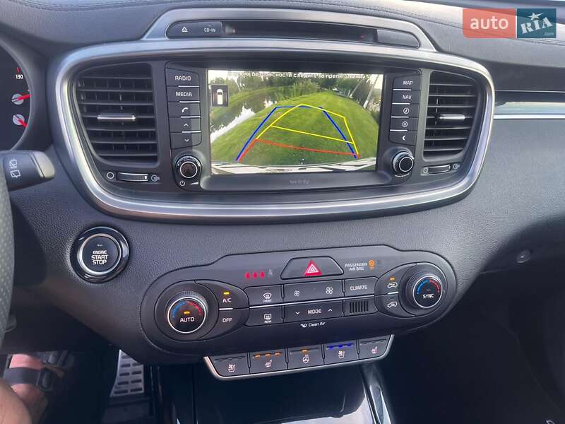 Внедорожник / Кроссовер Kia Sorento 2016 в Самборе