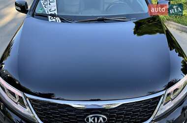 Внедорожник / Кроссовер Kia Sorento 2013 в 