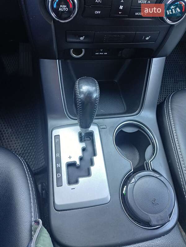 Внедорожник / Кроссовер Kia Sorento 2011 в Львове