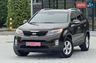 Внедорожник / Кроссовер Kia Sorento 2013 в Каменец-Подольском
