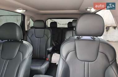 Внедорожник / Кроссовер Kia Sorento 2021 в 