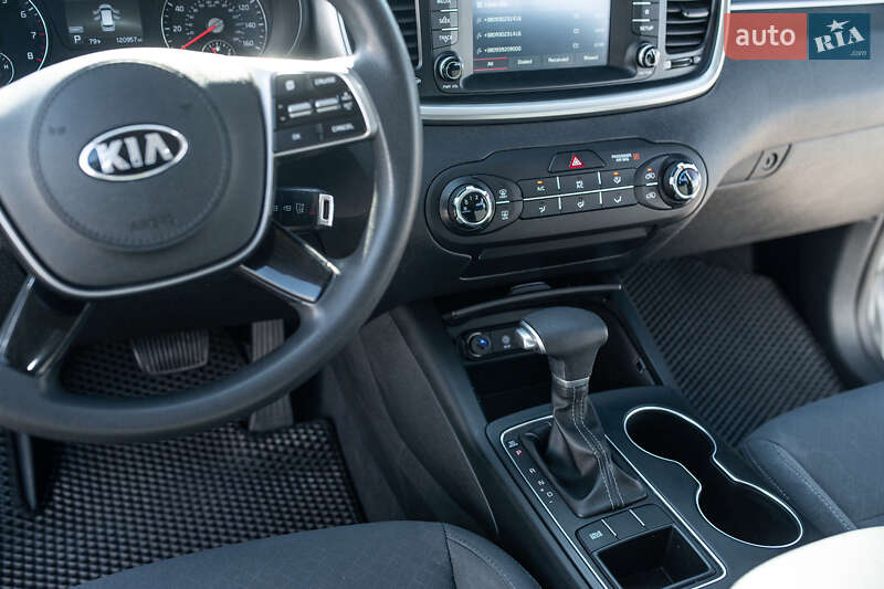 Внедорожник / Кроссовер Kia Sorento 2019 в Львове
