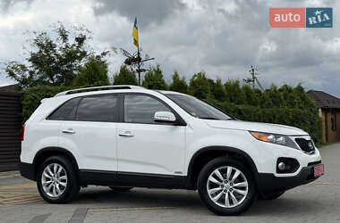 Внедорожник / Кроссовер Kia Sorento 2011 в 