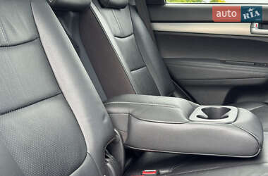 Внедорожник / Кроссовер Kia Sorento 2011 в 