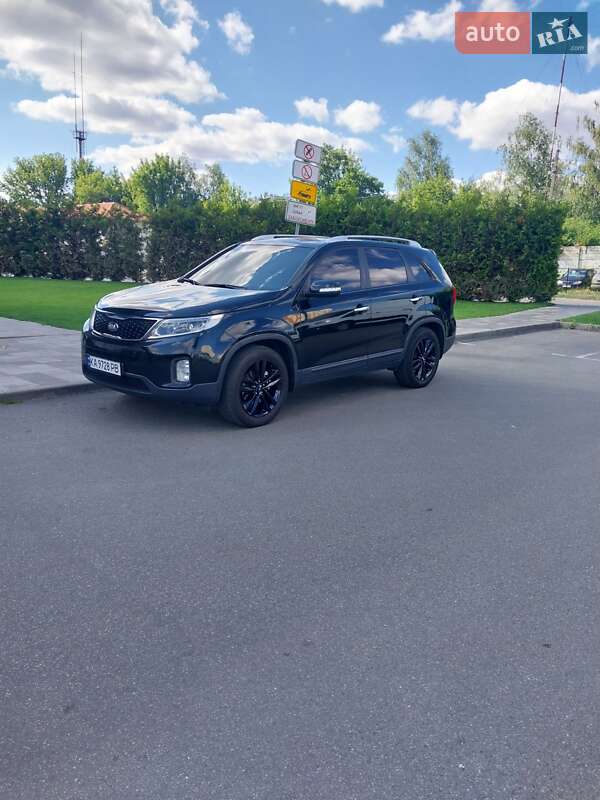 Позашляховик / Кросовер Kia Sorento 2014 в Києві