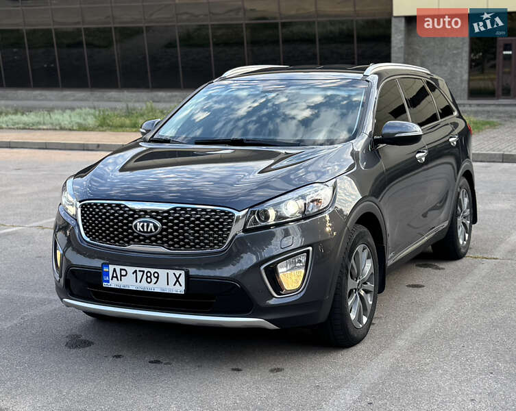 Внедорожник / Кроссовер Kia Sorento 2016 в Запорожье