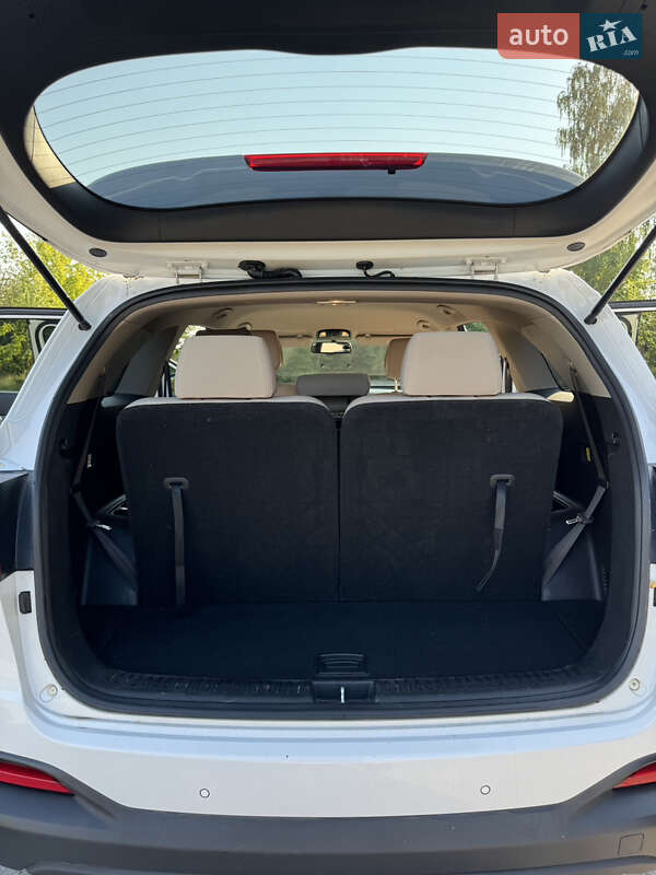 Позашляховик / Кросовер Kia Sorento 2015 в Гайсину