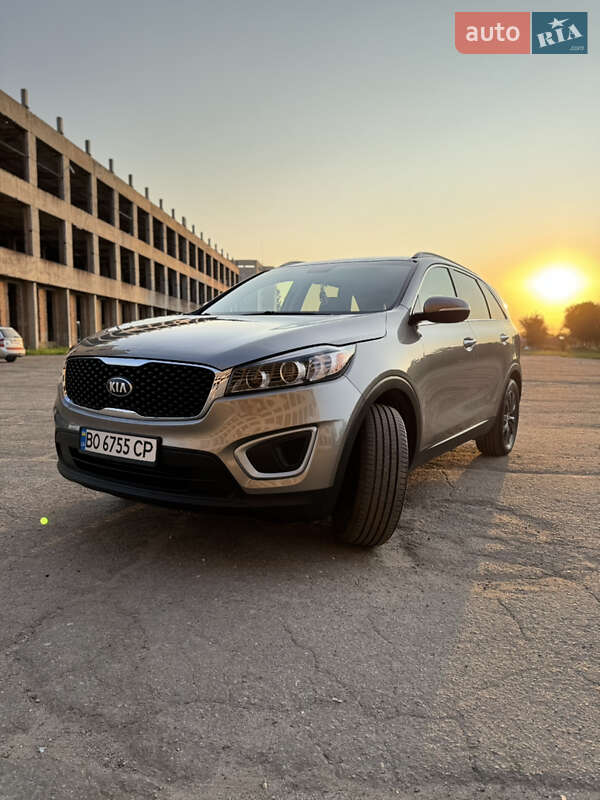 Внедорожник / Кроссовер Kia Sorento 2017 в Тернополе