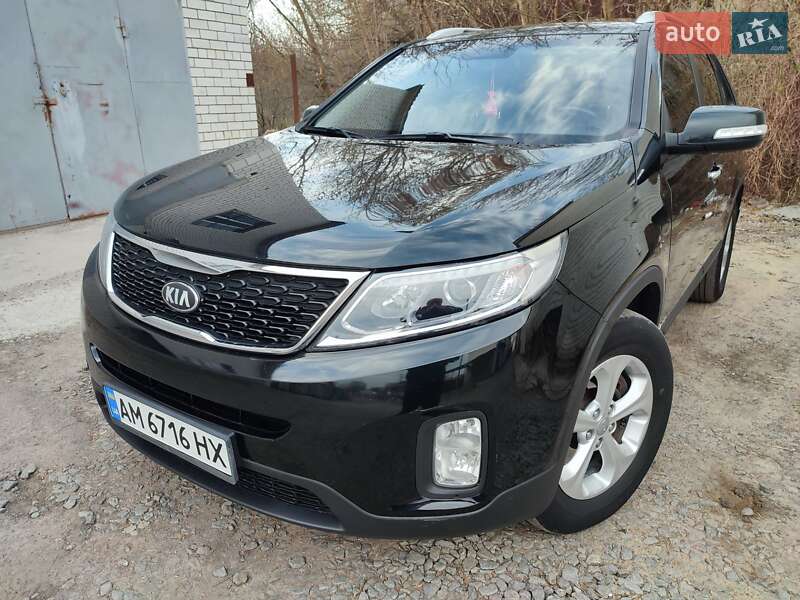 Внедорожник / Кроссовер Kia Sorento 2013 в Житомире