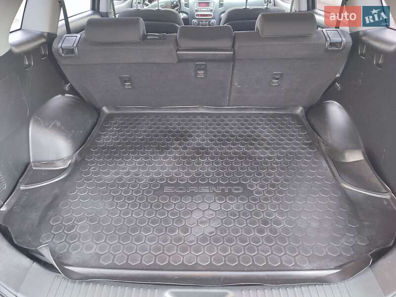 Внедорожник / Кроссовер Kia Sorento 2013 в Житомире