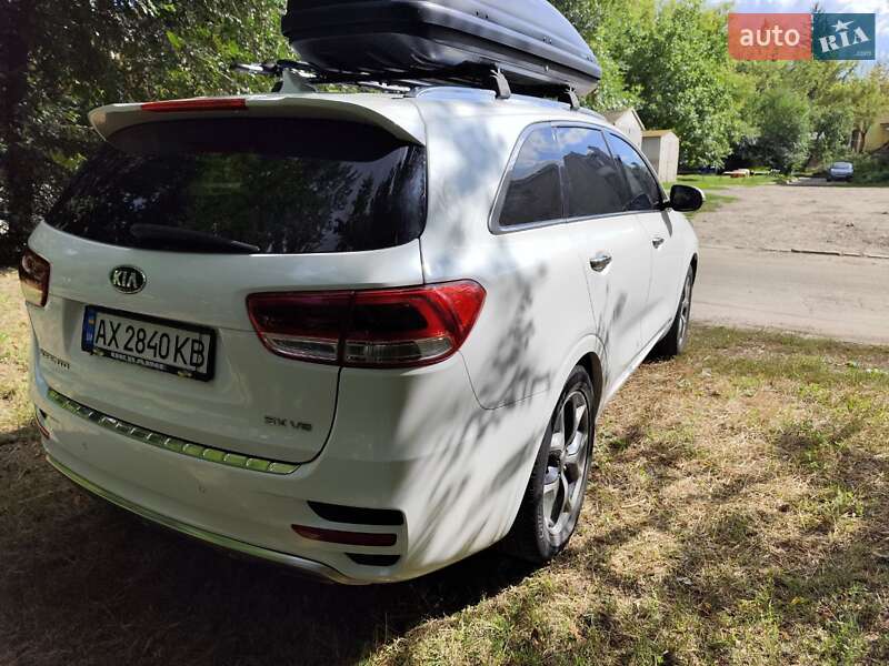 Позашляховик / Кросовер Kia Sorento 2017 в Харкові