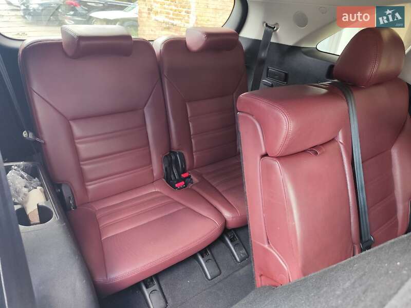 Позашляховик / Кросовер Kia Sorento 2017 в Харкові