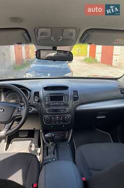 Внедорожник / Кроссовер Kia Sorento 2013 в 