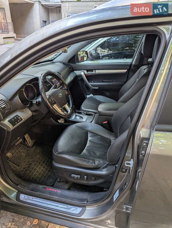 Позашляховик / Кросовер Kia Sorento 2011 в Львові фото 2 Позашляховик / Кросовер Kia Sorento 2011 в Львові