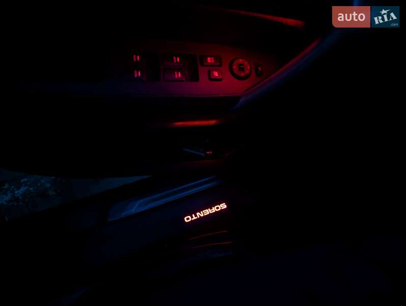 Позашляховик / Кросовер Kia Sorento 2011 в Львові фото 10 Позашляховик / Кросовер Kia Sorento 2011 в Львові