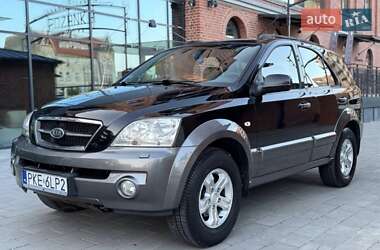 Позашляховик / Кросовер Kia Sorento 2004 в Києві