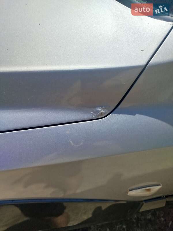 Внедорожник / Кроссовер Kia Sorento 2004 в Очакове