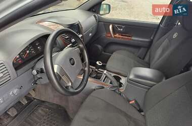 Внедорожник / Кроссовер Kia Sorento 2002 в 