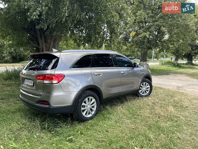 Внедорожник / Кроссовер Kia Sorento 2016 в Виннице фото 27 Внедорожник / Кроссовер Kia Sorento 2016 в Виннице