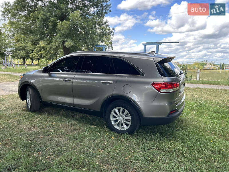 Внедорожник / Кроссовер Kia Sorento 2016 в Виннице фото 31 Внедорожник / Кроссовер Kia Sorento 2016 в Виннице