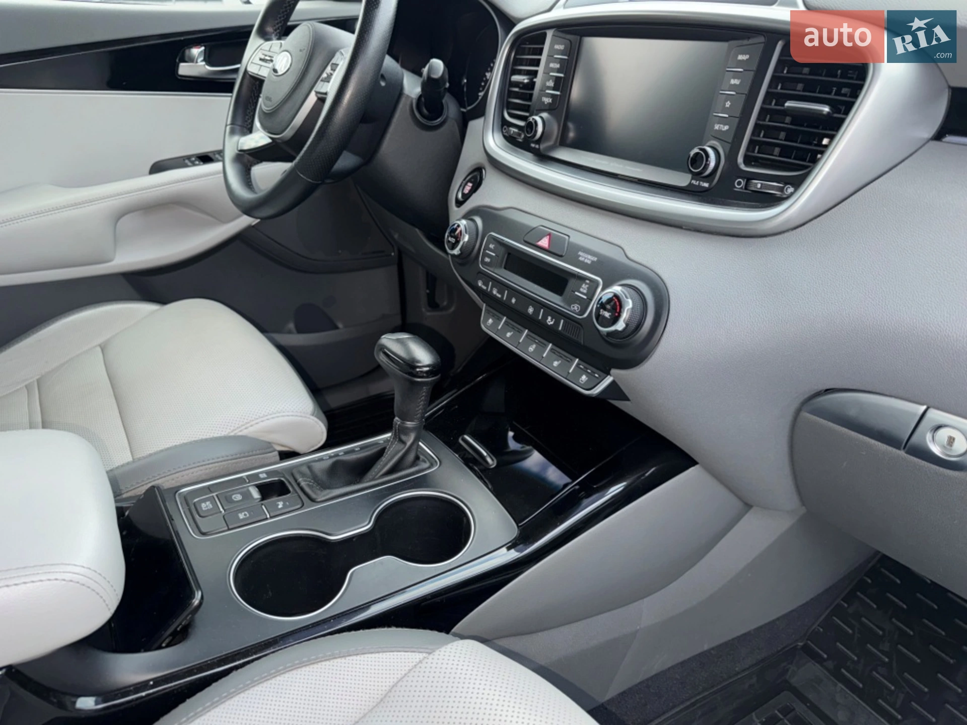 2018 Kia Sorento - мініатюра 52