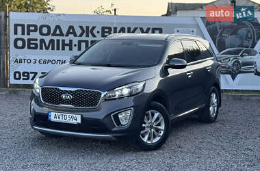 Позашляховик / Кросовер Kia Sorento 2016 в Сарнах