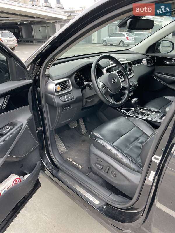 Внедорожник / Кроссовер Kia Sorento 2017 в Киеве фото 34 Внедорожник / Кроссовер Kia Sorento 2017 в Киеве