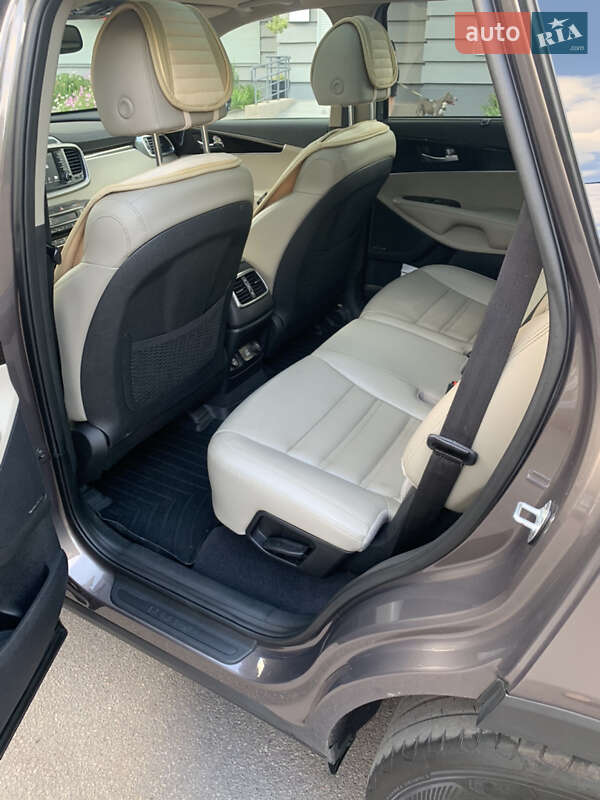Позашляховик / Кросовер Kia Sorento 2018 в Києві фото 12 Позашляховик / Кросовер Kia Sorento 2018 в Києві