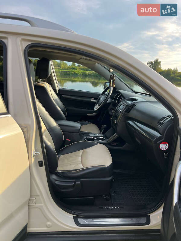 Внедорожник / Кроссовер Kia Sorento 2010 в Городке фото 10 Внедорожник / Кроссовер Kia Sorento 2010 в Городке