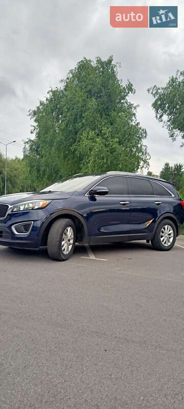 Внедорожник / Кроссовер Kia Sorento 2016 в Хмельнике