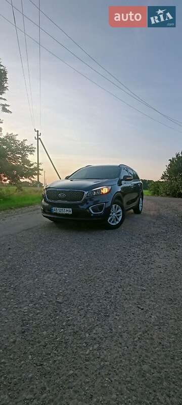 Внедорожник / Кроссовер Kia Sorento 2016 в Хмельнике