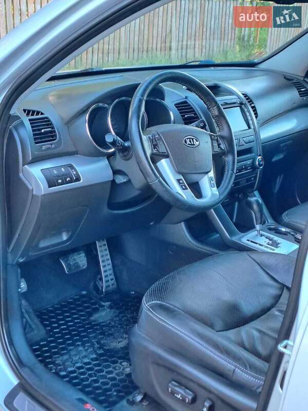 Позашляховик / Кросовер Kia Sorento 2010 в Луцьку фото 7 Позашляховик / Кросовер Kia Sorento 2010 в Луцьку