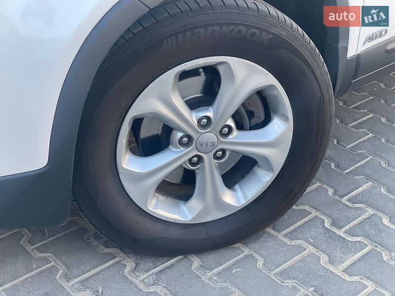 Внедорожник / Кроссовер Kia Sorento 2012 в Одессе