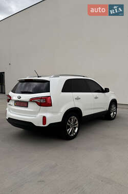 Внедорожник / Кроссовер Kia Sorento 2013 в 