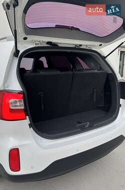 Внедорожник / Кроссовер Kia Sorento 2013 в 