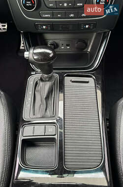 Внедорожник / Кроссовер Kia Sorento 2013 в 