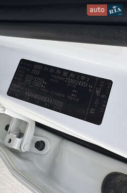 Внедорожник / Кроссовер Kia Sorento 2013 в 