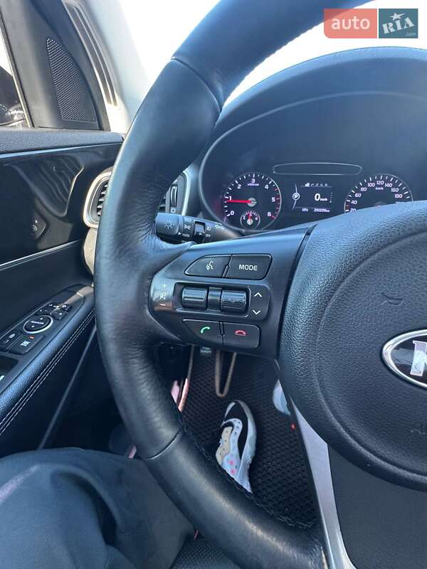 Внедорожник / Кроссовер Kia Sorento 2015 в Харькове
